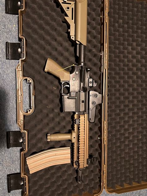 Listings for M4A1.